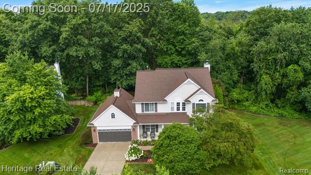 front view picture of 3066 Waldon Park Dr, Lake Orion, MI. 48359