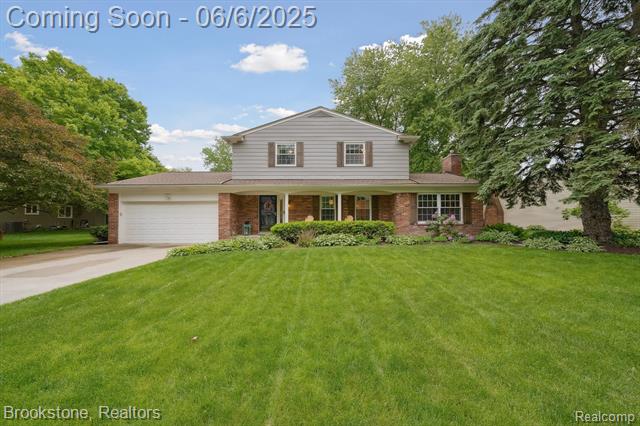 front view picture of 2831 Aurora Dr, Lake Orion, MI. 48360