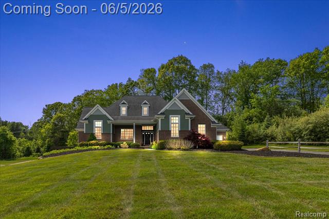 front view picture of 7707 Darcy Ln, Clarkston, MI. 48348