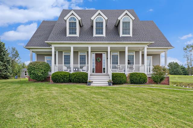 front view picture of 7812 Fountain Hills Ln, Davisburg, MI. 48350