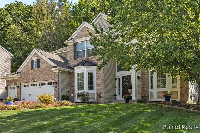 front view picture of 3476 Birch Knoll Drive Se, Grand Rapids, MI. 49512