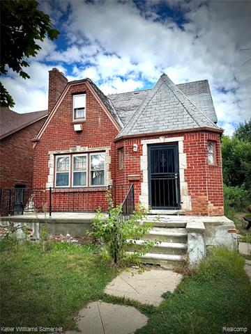 front view picture of 15744 Ward Avenue, Detroit, MI. 48227