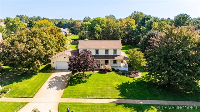 front view picture of 6458 Pleasant Valley Dr. Sw Drive Sw, Byron Center, MI. 49315