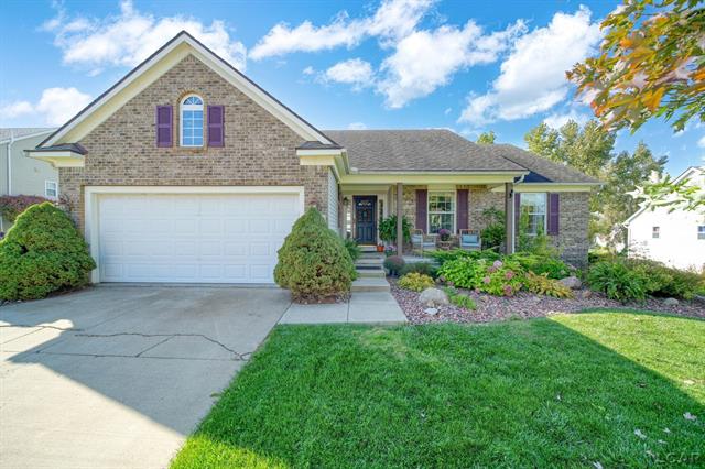 front view picture of 112 Cass Avenue, Clinton, MI. 49236