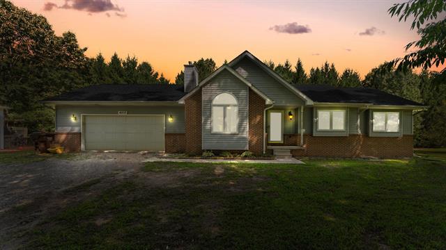 front view picture of 4510 Milner Road, Stockbridge, MI. 49285