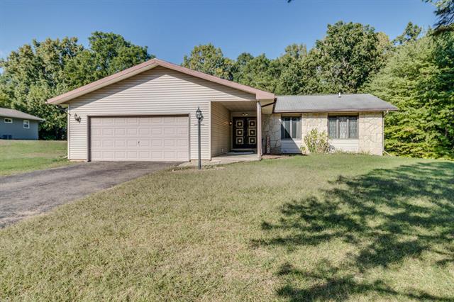 front view picture of 118 Red Bird Lane, Battle Creek, MI. 49017