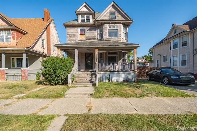 front view picture of 628 Collingwood Street, Detroit, MI. 48202