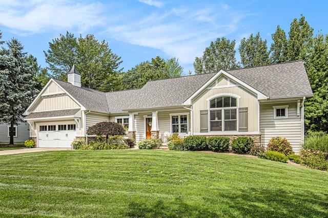 front view picture of 4658 Sundial Drive Ne, Grand Rapids, MI. 49525