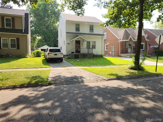 front view picture of 17358 Fielding Street, Detroit, MI. 48219