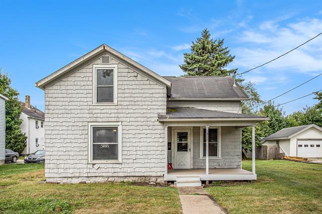front view picture of 202 N Clay Street, Sturgis, MI. 49091