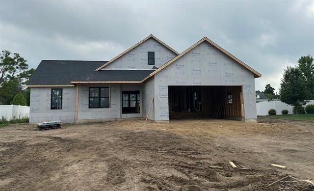 front view picture of 2251 Creekmore Lane, Bay City, MI. 48706
