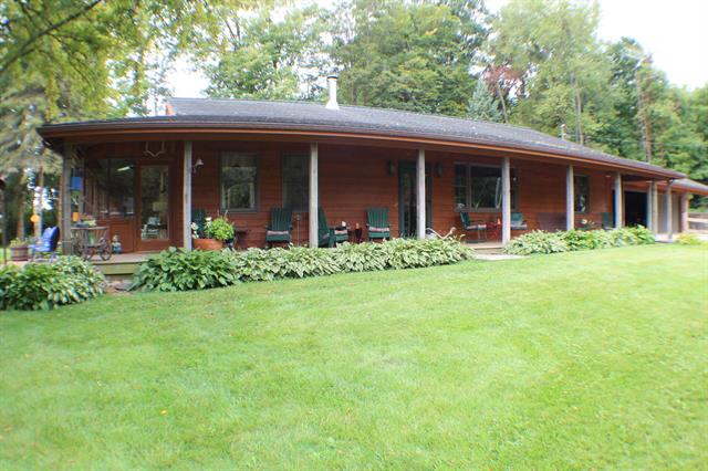 front view picture of 5435 State Road, Hillsdale, MI. 49242