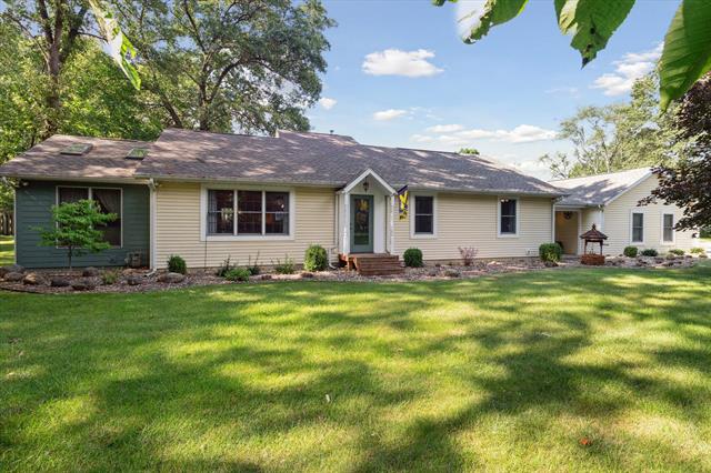 front view picture of 33944 Redfield Street, Niles, MI. 49120