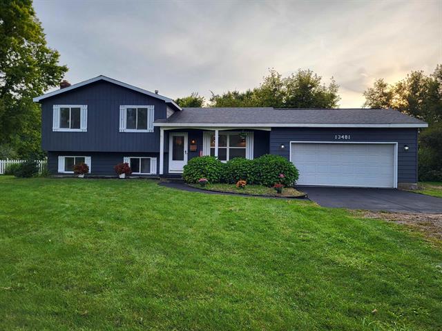 front view picture of 13481 Seymour Road, Montrose, MI. 48457