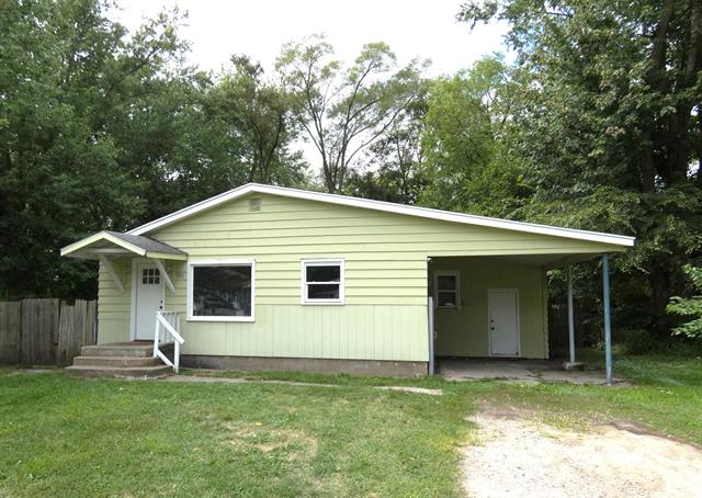 front view picture of 1608 Reeder Avenue, Benton Harbor, MI. 49022