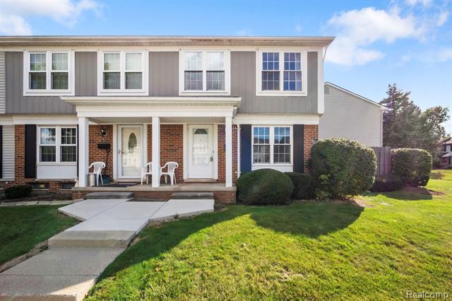 front view picture of 36614 Park Place Drive, Sterling Heights, MI. 48310