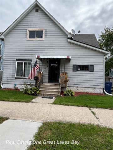 front view picture of 234 N Farragut Street, Bay City, MI. 48708