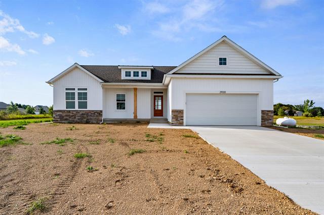 front view picture of 2920 Boulder Creek Drive, Saint Johns, MI. 48879