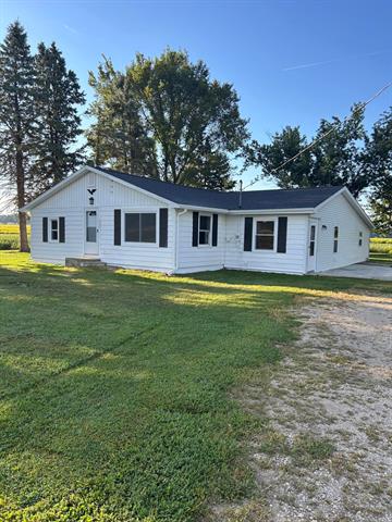 front view picture of 555 Claar Road, Coldwater, MI. 49036