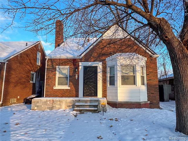 front view picture of 19134 Montrose Street, Detroit, MI. 48235