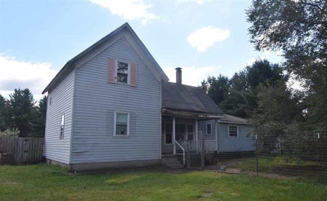 front view picture of 3901 W 16 Road, Mesick, MI. 49668