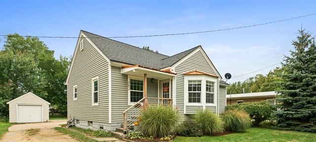 front view picture of 382 W Randall Street, Coopersville, MI. 49404