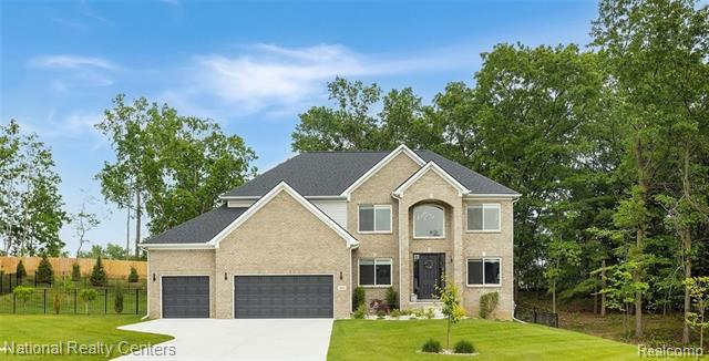 front view picture of 10465 Valley Drive, Goodrich, MI. 48438