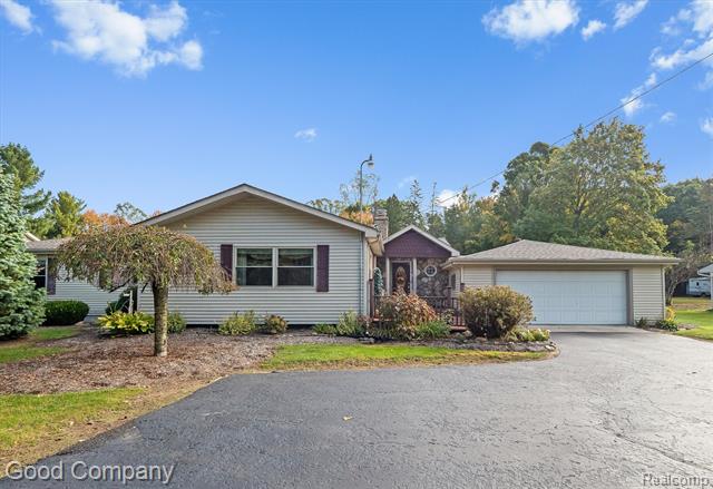 front view picture of 7200 N Seymour Road, Flushing, MI. 48433