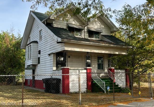 front view picture of 6014 Beechwood Street, Detroit, MI. 48210