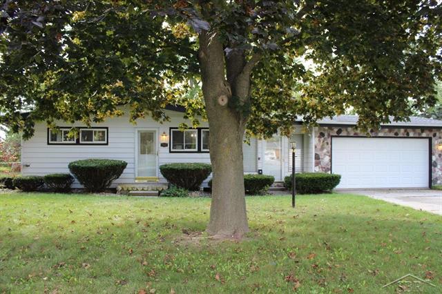 front view picture of 3534 Williamson Road, Saginaw, MI. 48601