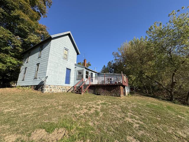 front view picture of 637 S Main Street, Leslie, MI. 49251