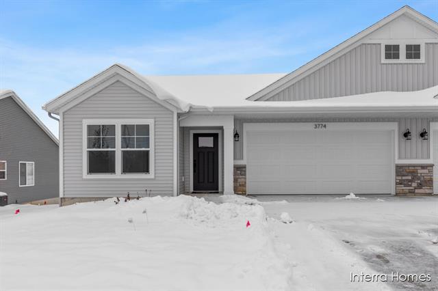 front view picture of 3774 Ambrosia Drive Sw, Grand Rapids, MI. 49534