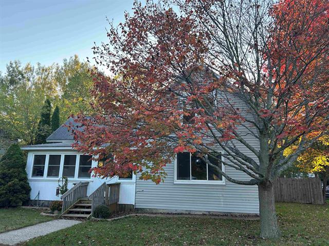 front view picture of 203 Adams, East Tawas, MI. 48730