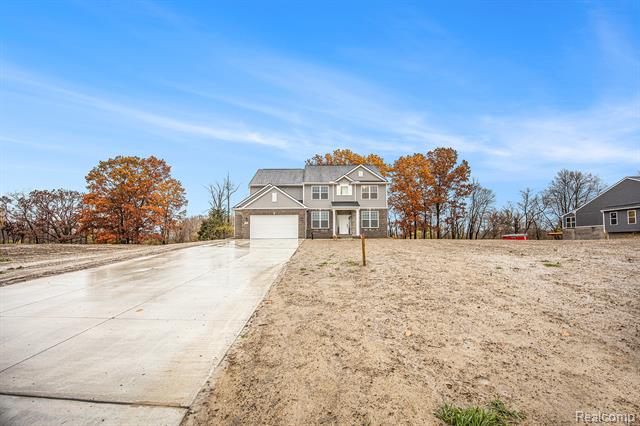 front view picture of 71713 Hidden River Drive, Armada, MI. 48005