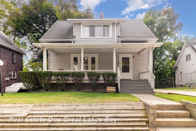 front view picture of 217 Seventh Avenue, Flint, MI. 48503