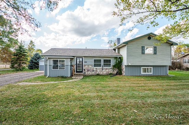 front view picture of 12315 Kimler Road, Eaton Rapids, MI. 48827