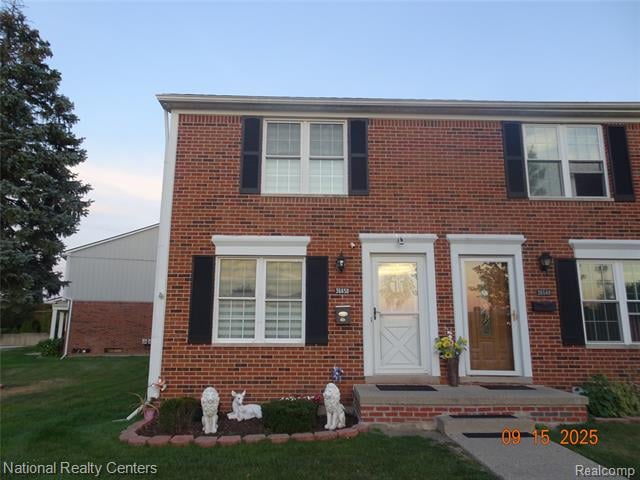 front view picture of 36650 Park Place Drive, Sterling Heights, MI. 48310