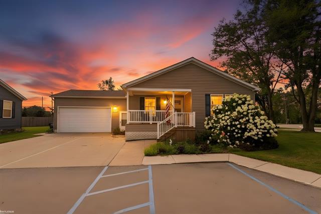 front view picture of 10364 Bonaparte Court, Fair Haven, MI. 48023