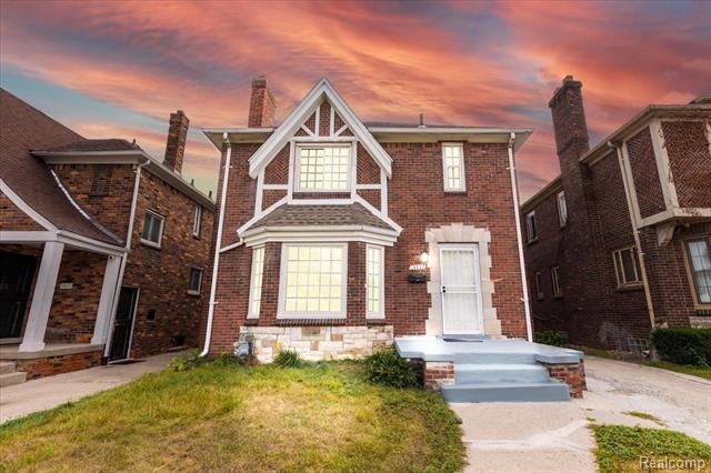 front view picture of 18622 Ohio Street, Detroit, MI. 48221