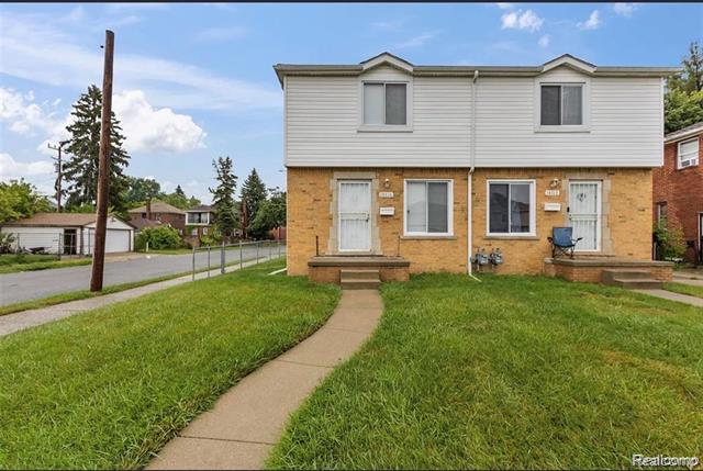 front view picture of 18512 Schaefer Highway, Detroit, MI. 48235