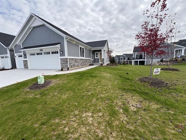 front view picture of 2551 Ravines Trail Drive Sw, Byron Center, MI. 49315