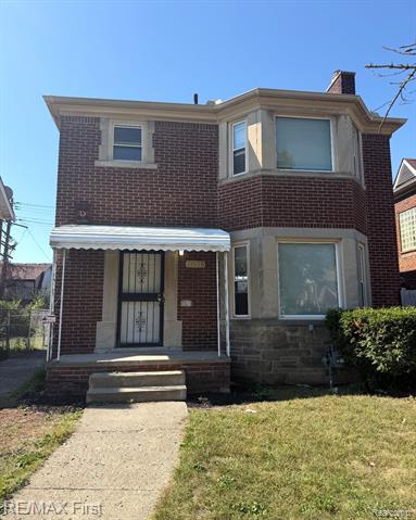 front view picture of 17159 Woodingham Drive, Detroit, MI. 48221