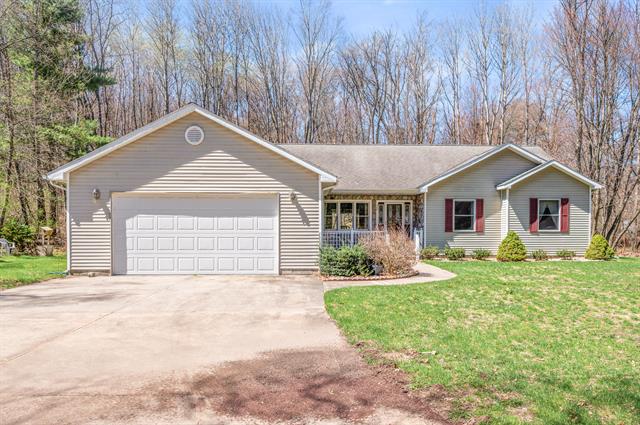 front view picture of 17190 Apollo Drive, Big Rapids, MI. 49307