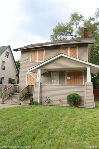 front view picture of 256 W Montana Street, Highland Park, MI. 48203