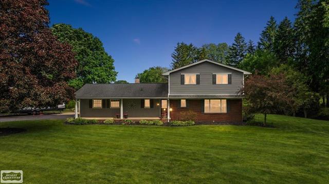 front view picture of 9780 Klais Rd, Clarkston, MI. 48348