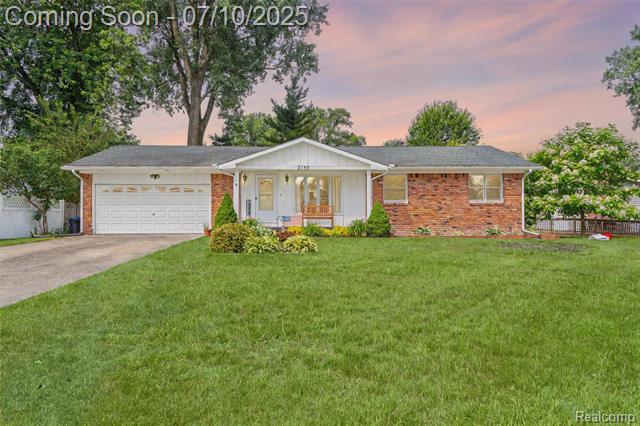 front view picture of 2150 Dunwoodie St, Ortonville, MI. 48462