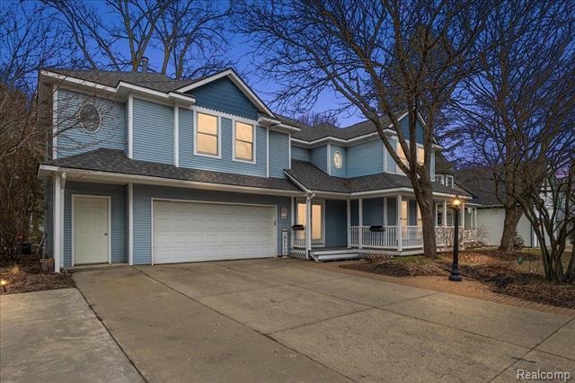 front view picture of 969 Leighton Ln, Oxford, MI. 48371