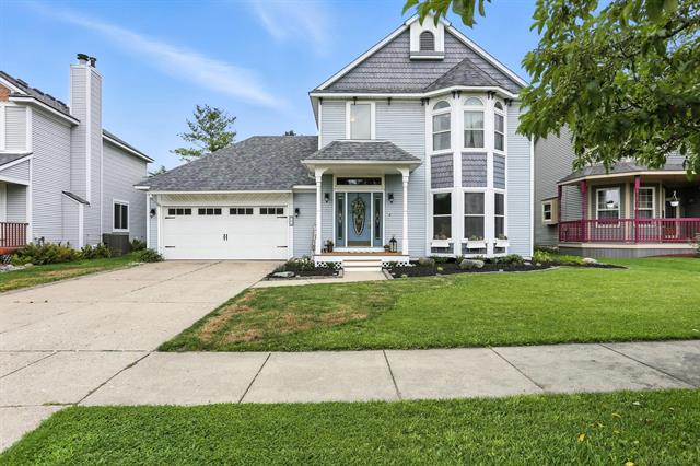 front view picture of 751 Woodleigh Way, Oxford, MI. 48371