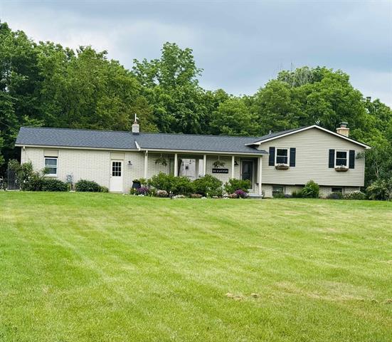 front view picture of 2405 Granger Rd, Ortonville, MI. 48462