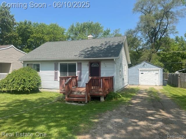 front view picture of 379 E Glass Rd, Ortonville, MI. 48462